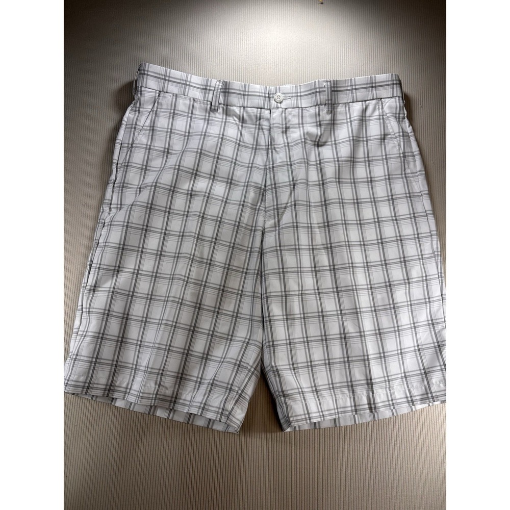 PGA Tour Men's Plaid Shorts 36 UPF 50+ White Plaid Moisture Wicking NWT Outdoors